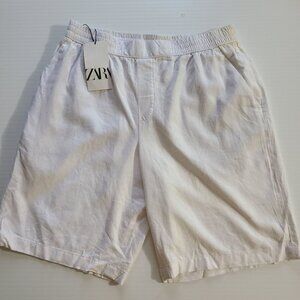 ZARA SHORT WHITE BERMUDA MENS SIZE M 4302/301/251